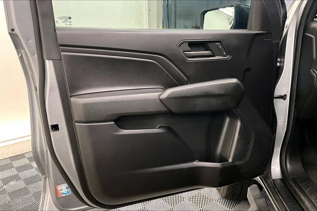 Used 2023 STERLING GRAY METALLIC Chevrolet 4WD Trail Boss image 25