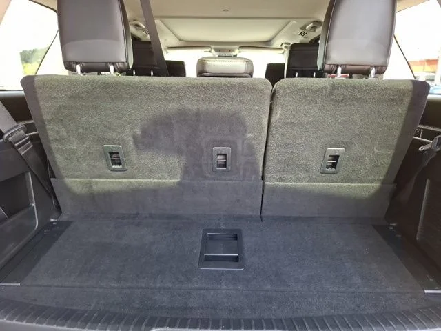 Used 2019 Agate Black Metallic Ford Platinum image 32