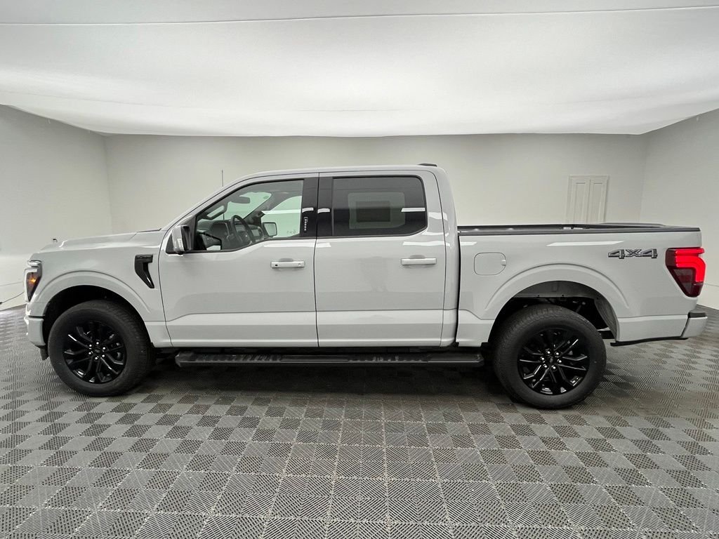 New 2026 White Ford Lariat image 14