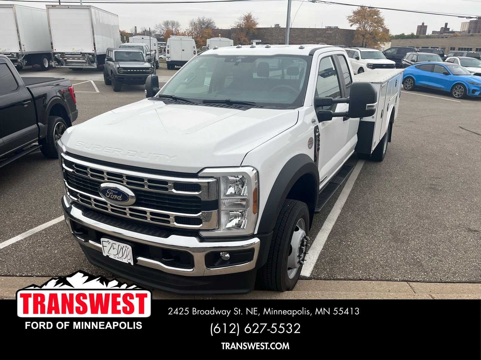 New 2025 Oxford White Ford F-550® XL image 1