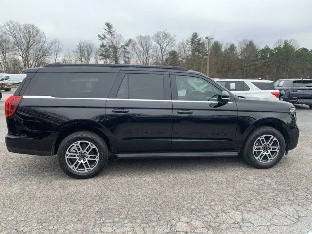 New 2025 Black Ford Active image 9