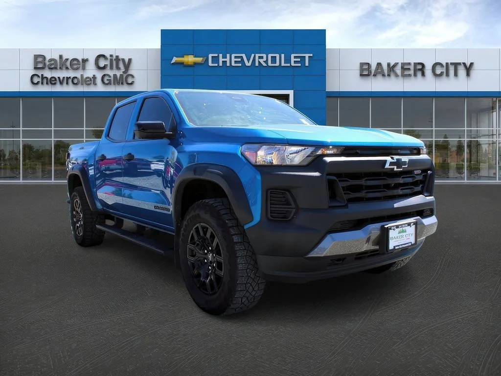 2023 Chevrolet Colorado 4WD Trail Boss Crew Cab Short Box's photo