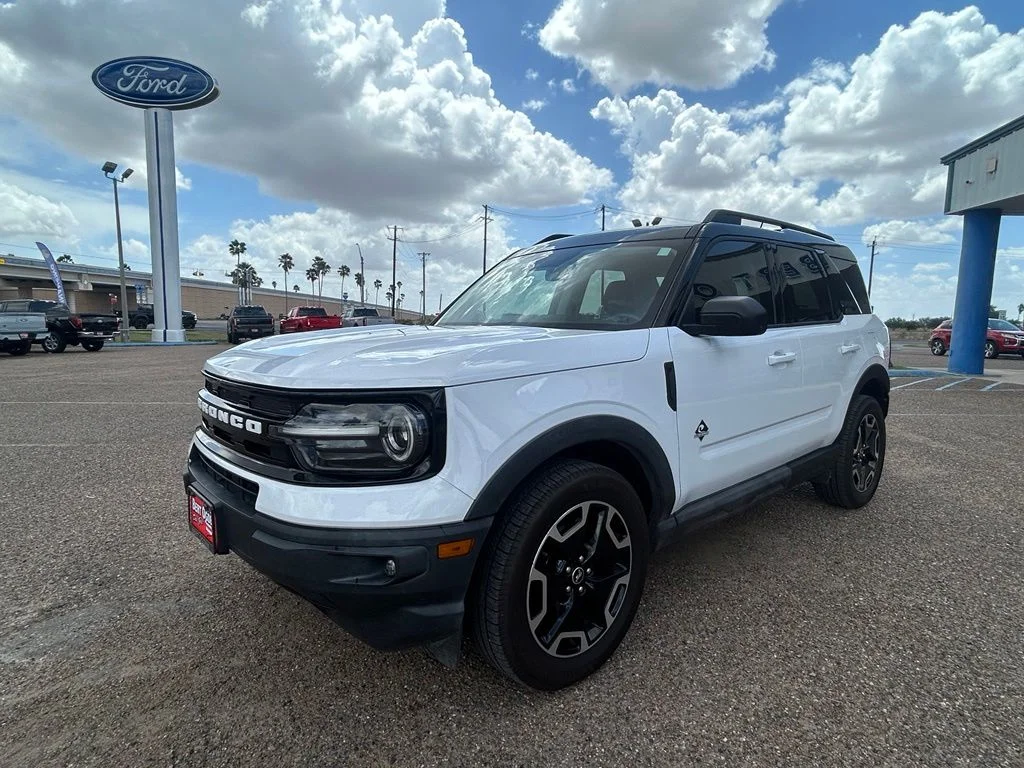 Used 2021 White Ford Outer Banks image 3