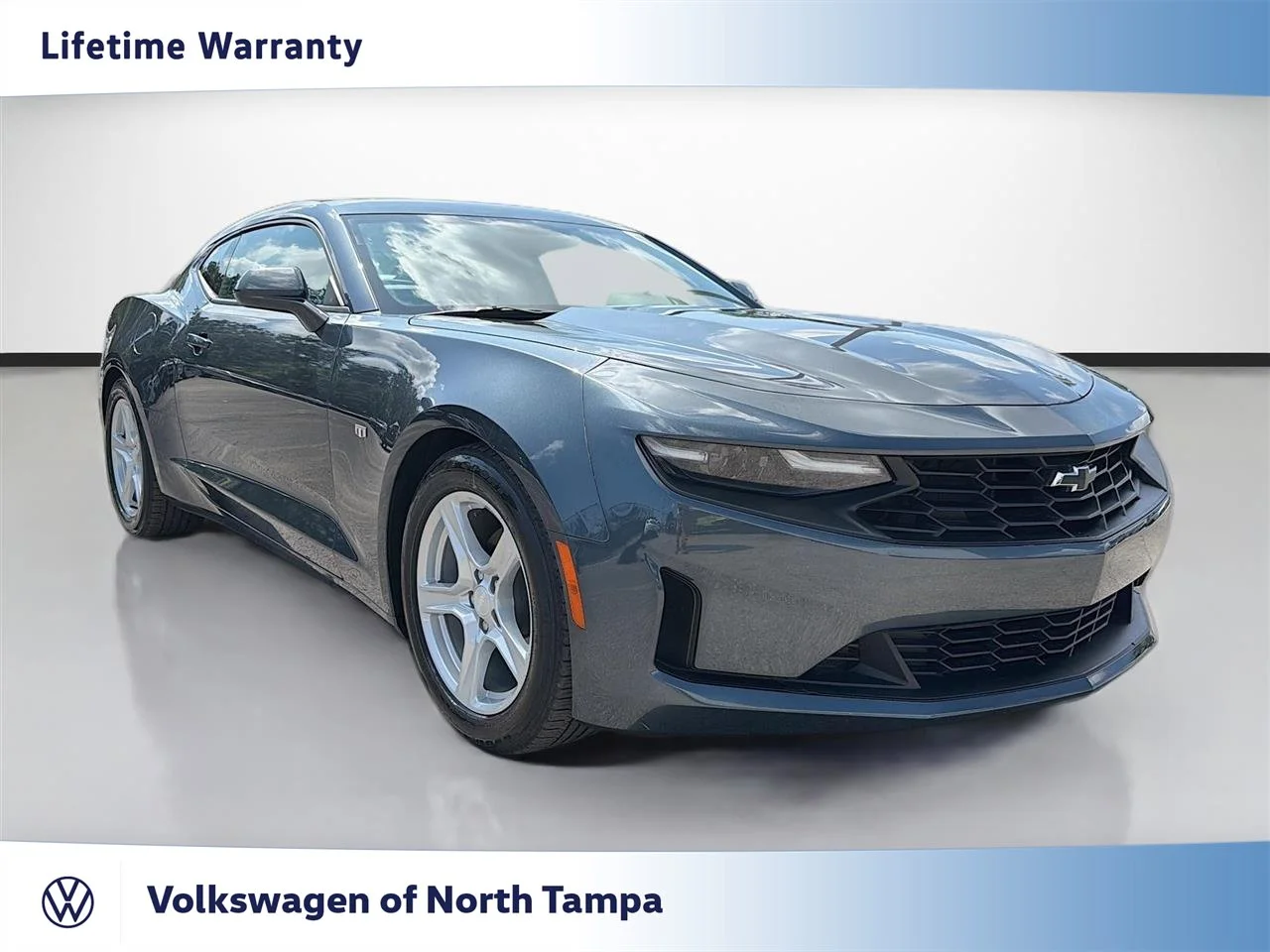 Used 2023 Shadow Gray Metallic Chevrolet 2LT image 1