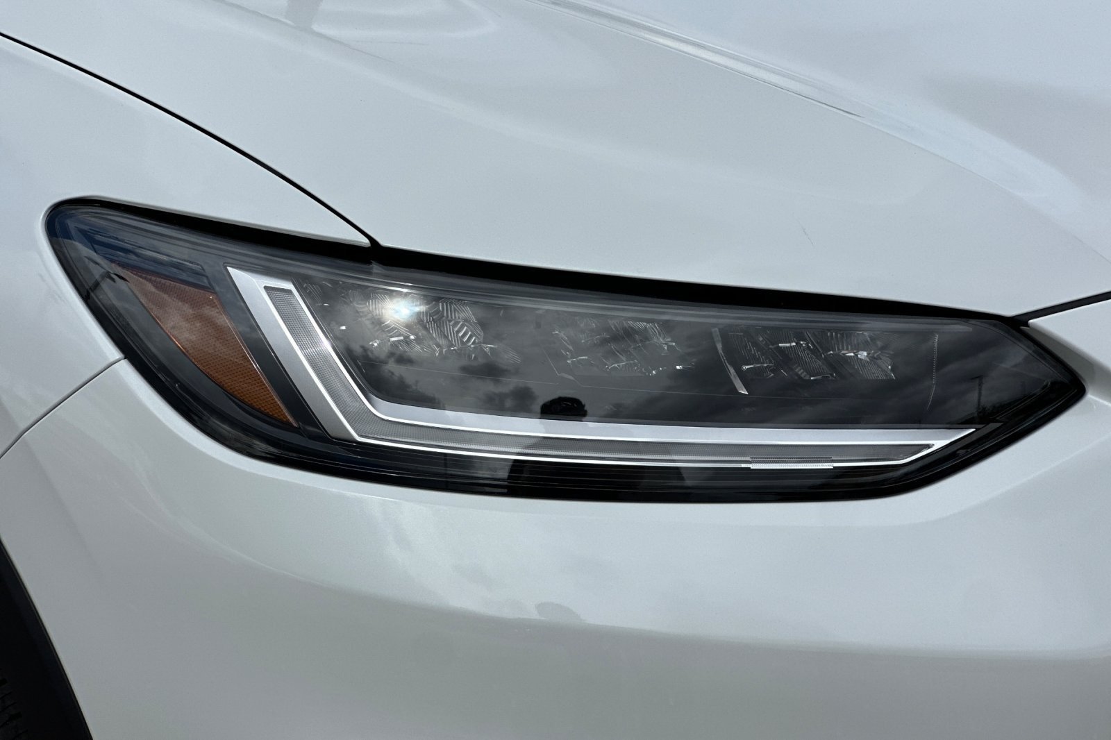 New 2027 Platinum White Pearl Honda Sport image 29