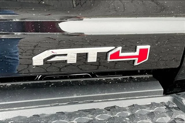 New 2026 Onyx Black GMC AT4 image 9
