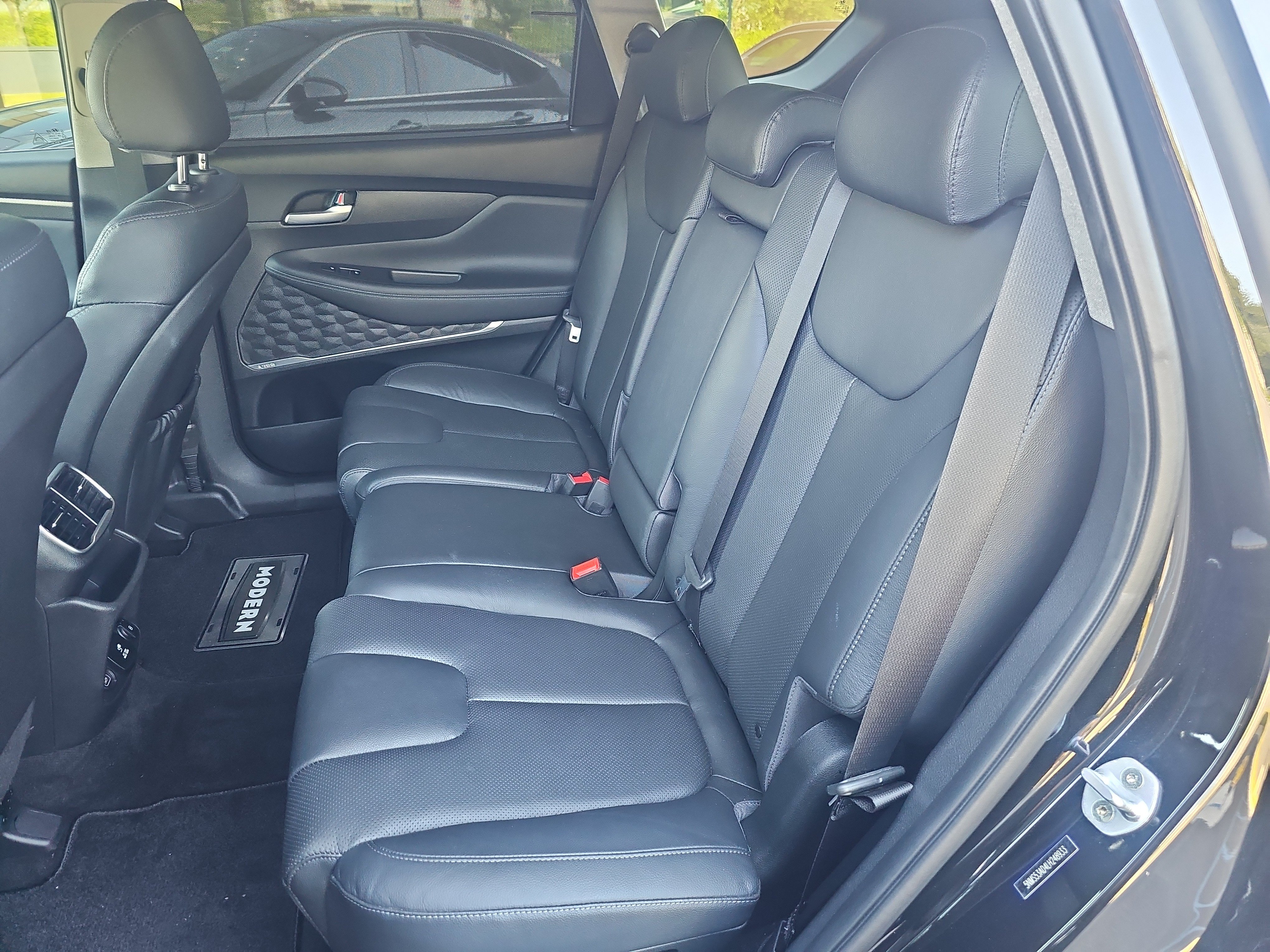 Used 2020 Twilight Black Hyundai Limited image 30