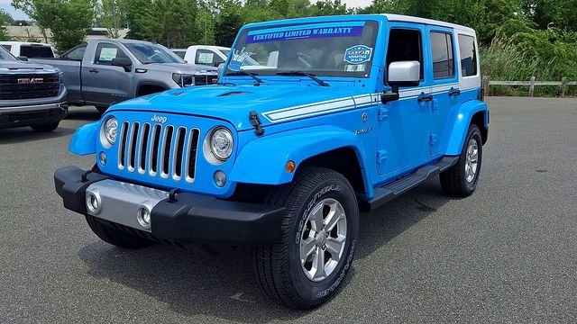 Used 2017  Jeep Unlimited Sahara image 5