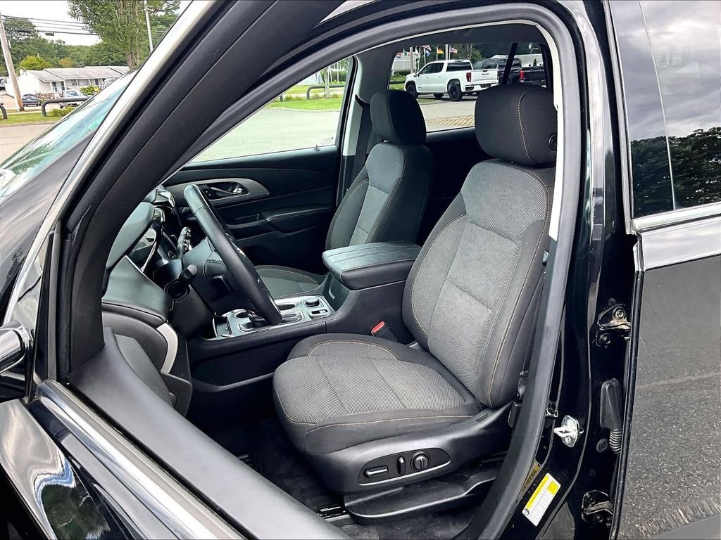Used 2020 Black Chevrolet LT image 10
