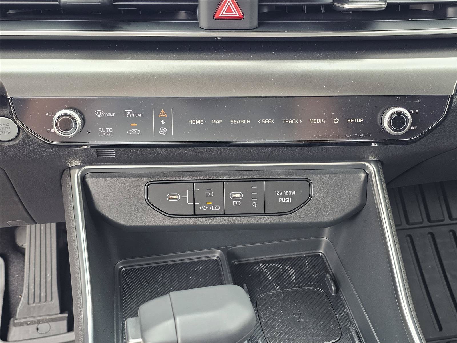 2026 Kia Carnival SX - Photo 29