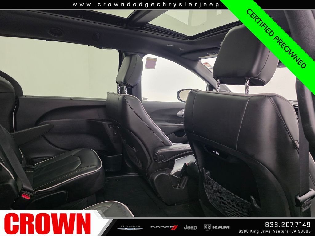 Used 2026 Silver Chrysler Limited image 11