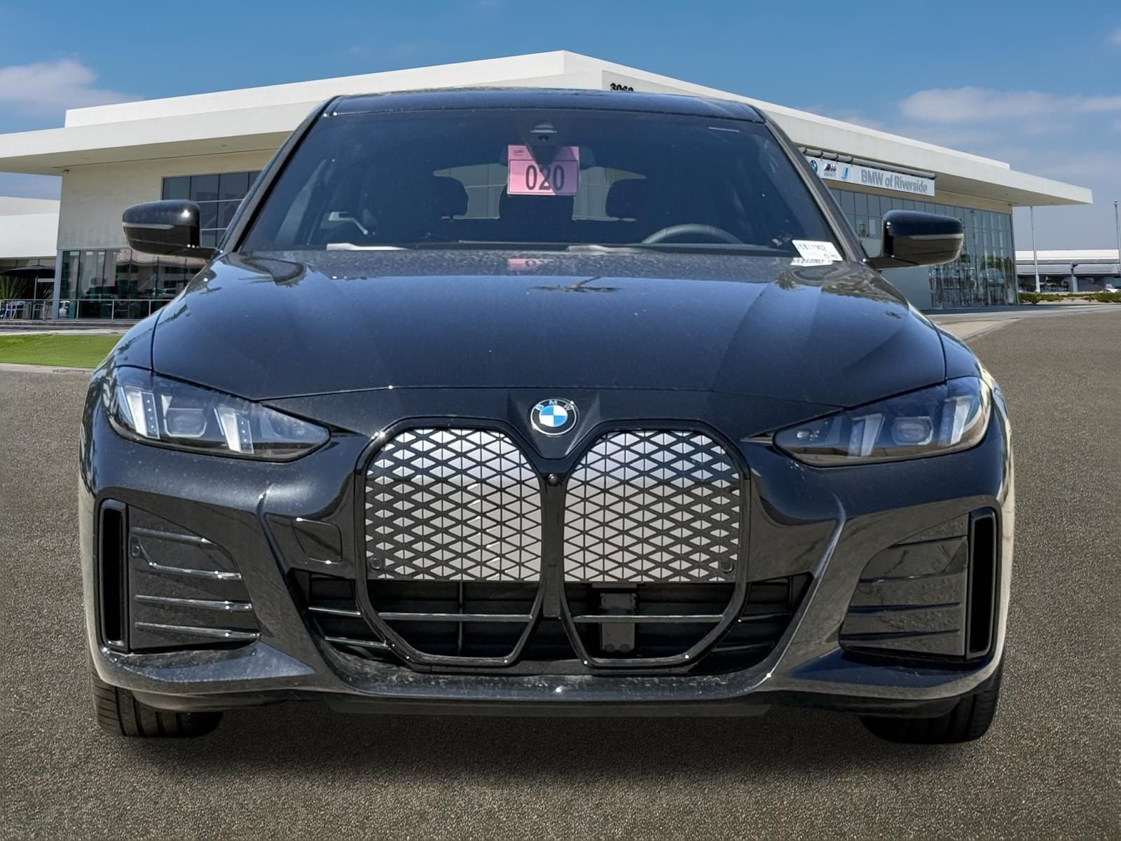 New 2026 Black Sapphire Metallic BMW eDrive40 image 3