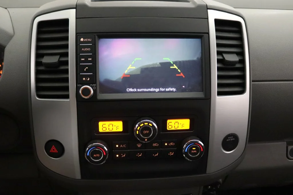Used 2021 Silver Nissan SV image 25