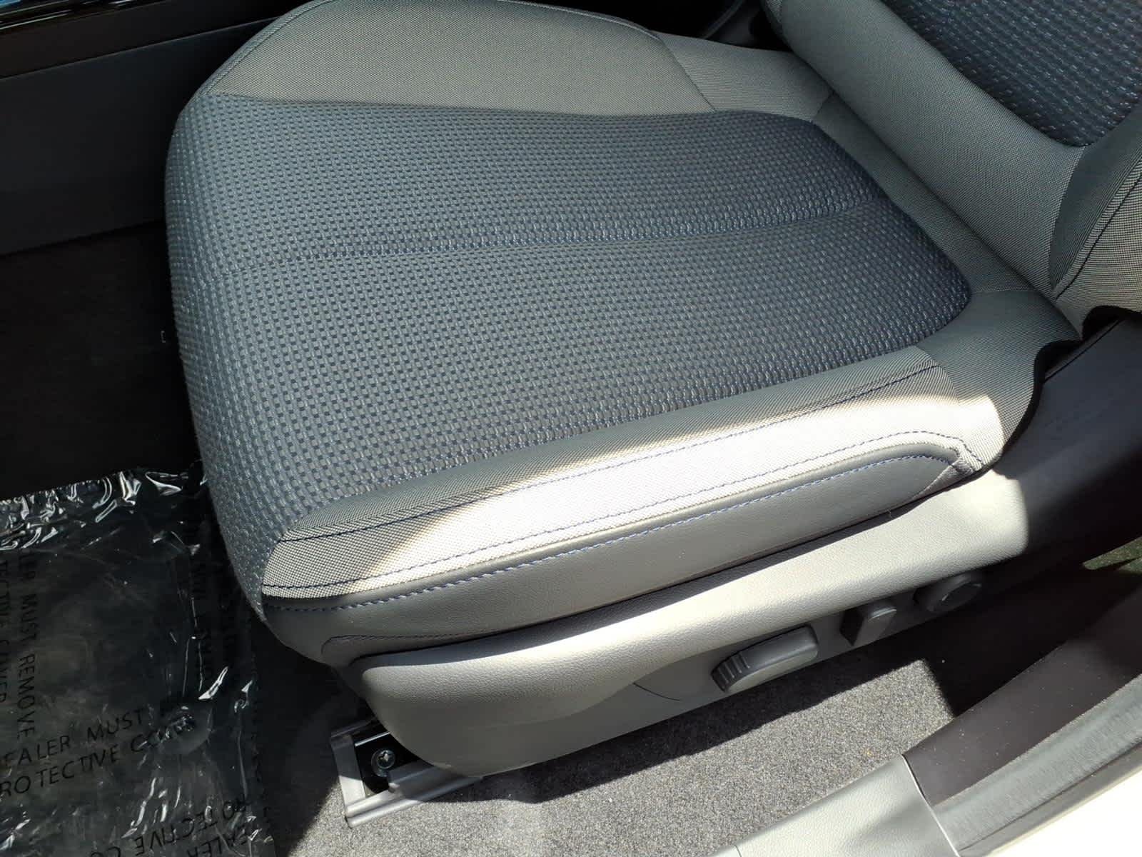 New 2026 CRYSTAL WHITE PEARL Subaru Premium Hybrid image 28