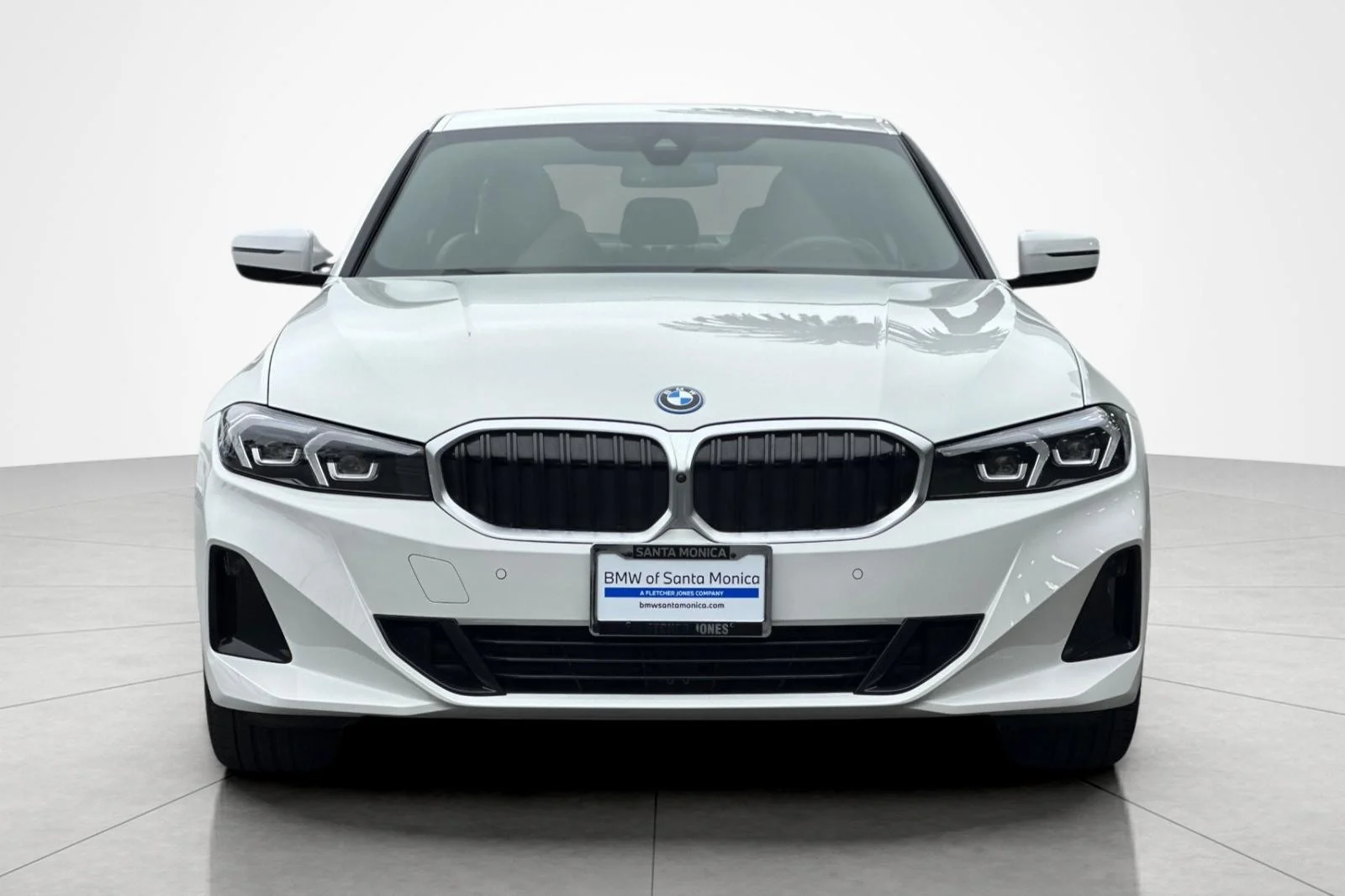 Used 2023 Alpine White BMW 330e image 8
