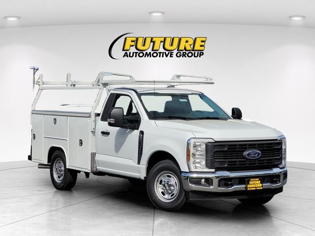 New 2026 Oxford White Ford F-250® XL image 26