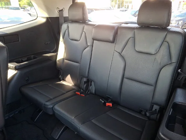 Certified Used 2024 White Kia S image 12