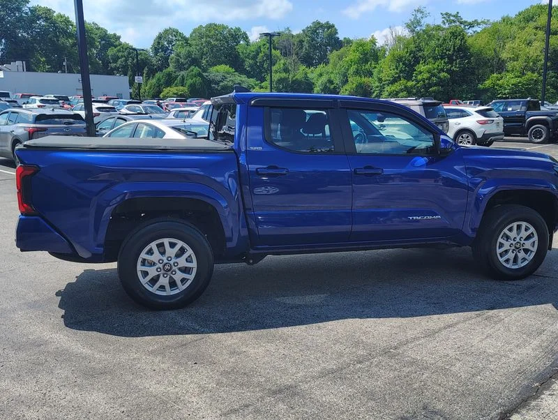 Used 2024 Blue Toyota SR5 image 5