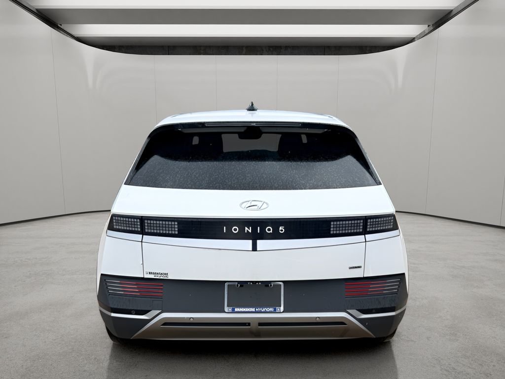 Used 2024 Atlas White Hyundai SEL image 4