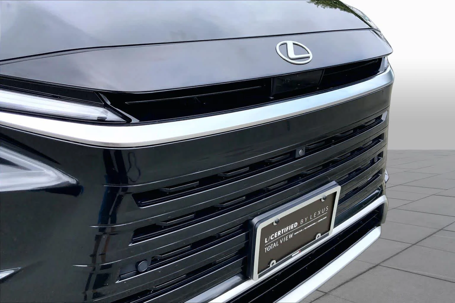 Certified Used 2025 CAVIAR Lexus F SPORT Premium image 30