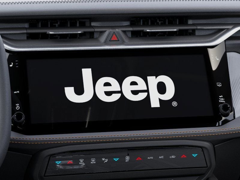 New 2026 Silver Zynith Clear-Coat Exterior Paint Jeep Laredo image 18