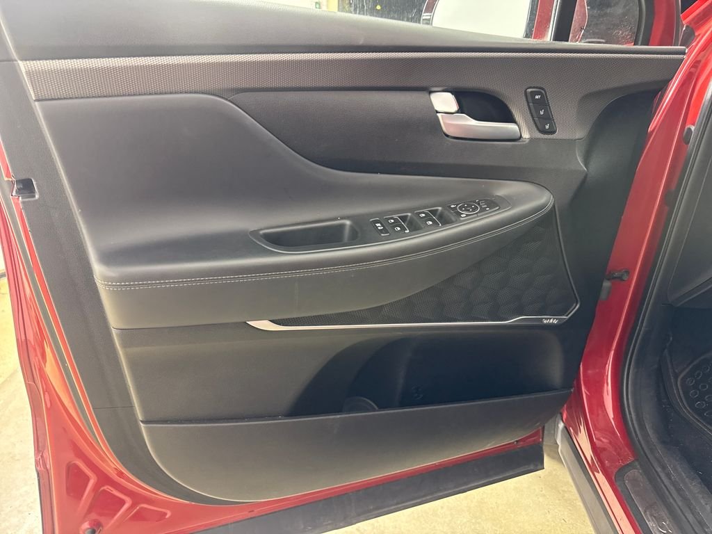 Used 2019 Red Hyundai Ultimate image 15