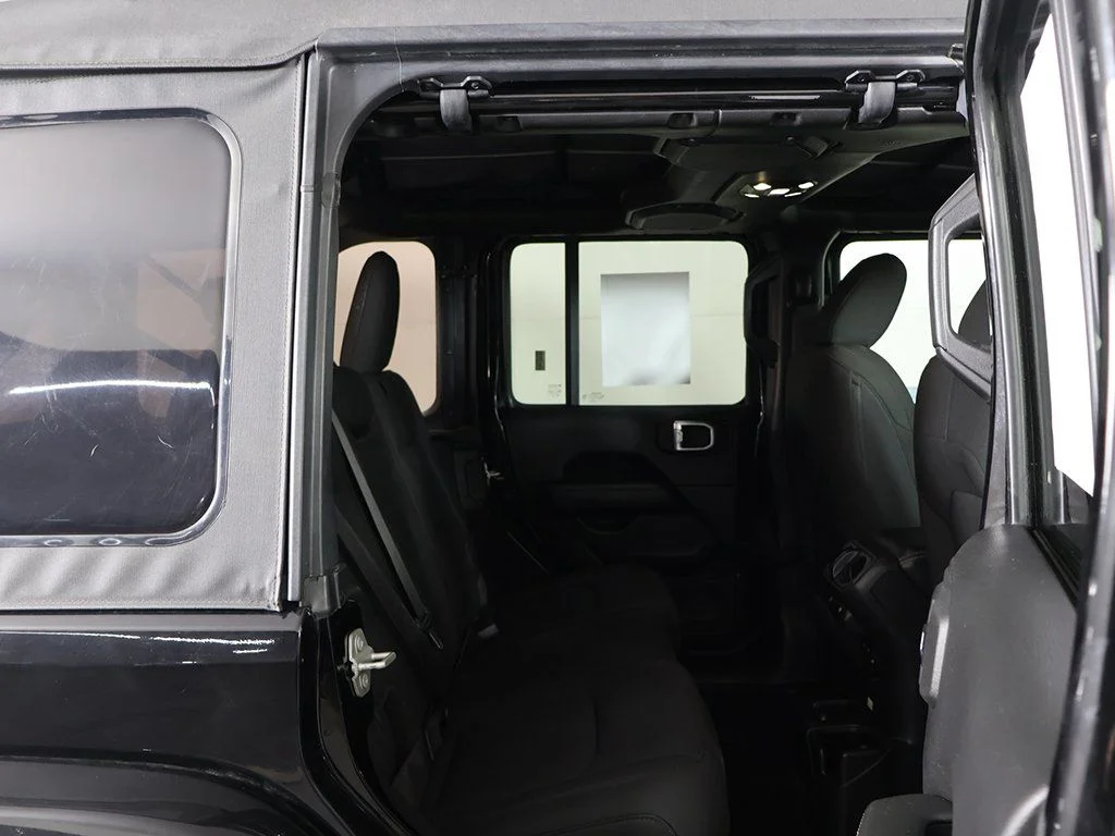 Used 2023 Black Jeep Sahara image 27