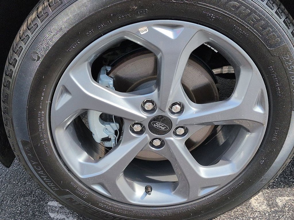 2025 Ford Escape ST-Line Select - Photo 28