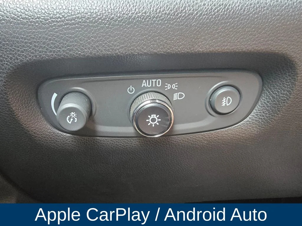 Used 2019 Red Chevrolet LT image 25