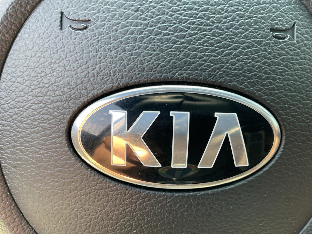 Used 2020 Deep Sea Blue Kia GT-Line image 30