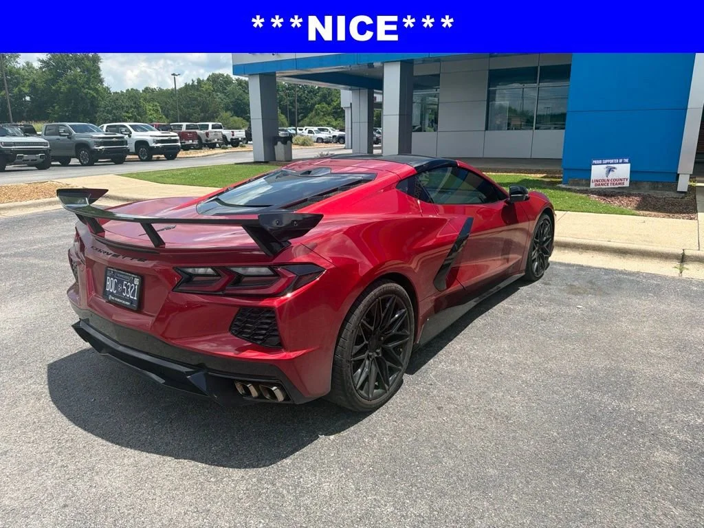 Used 2022 Red Mist Metallic Tintcoat Chevrolet 2LT image 5