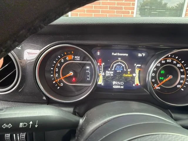 Used 2021 Silver Jeep Sport Altitude 4x4 image 2