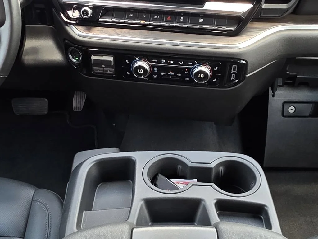 Used 2026 Summit White GMC SLT image 21