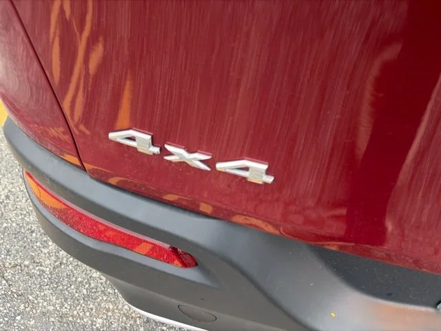 Used 2016 Red Jeep Limited image 3