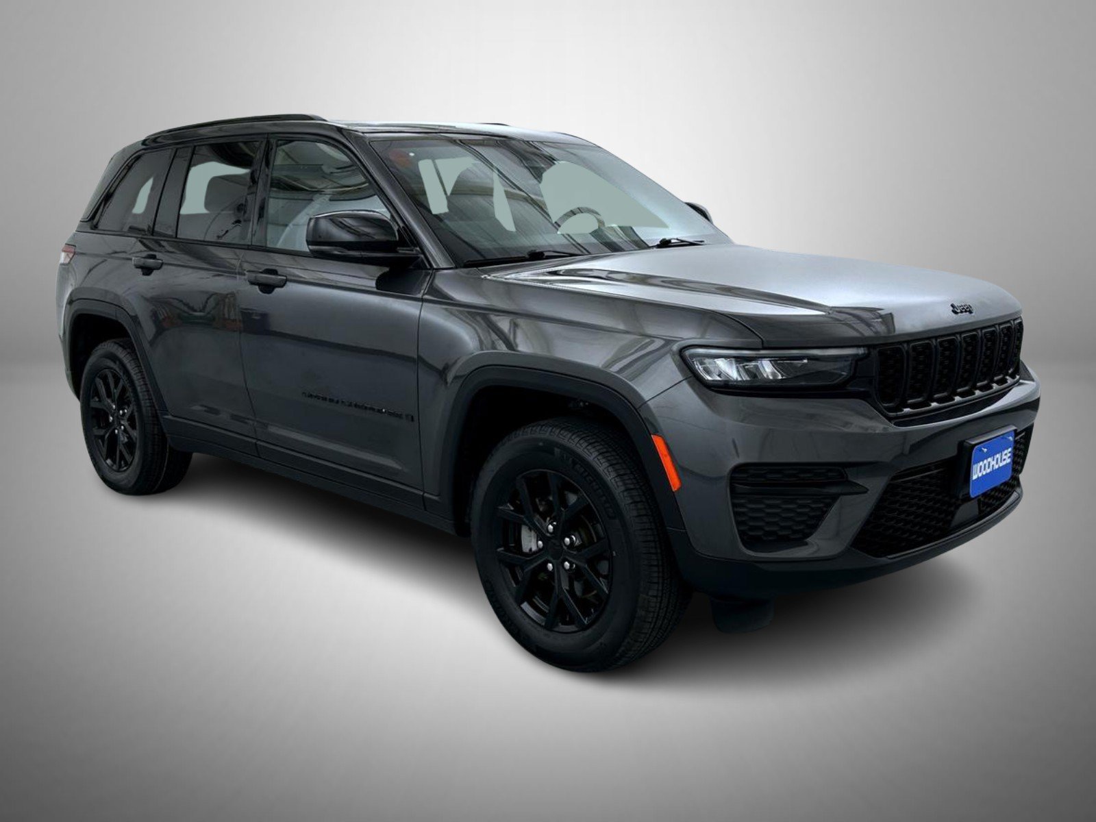 Certified Used 2024 Gray Jeep Altitude X image 3