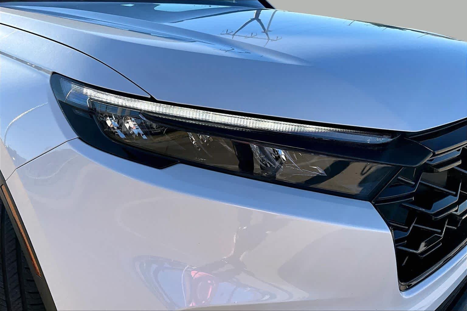 Used 2024 Platinum White Pearl Honda Sport-L image 27