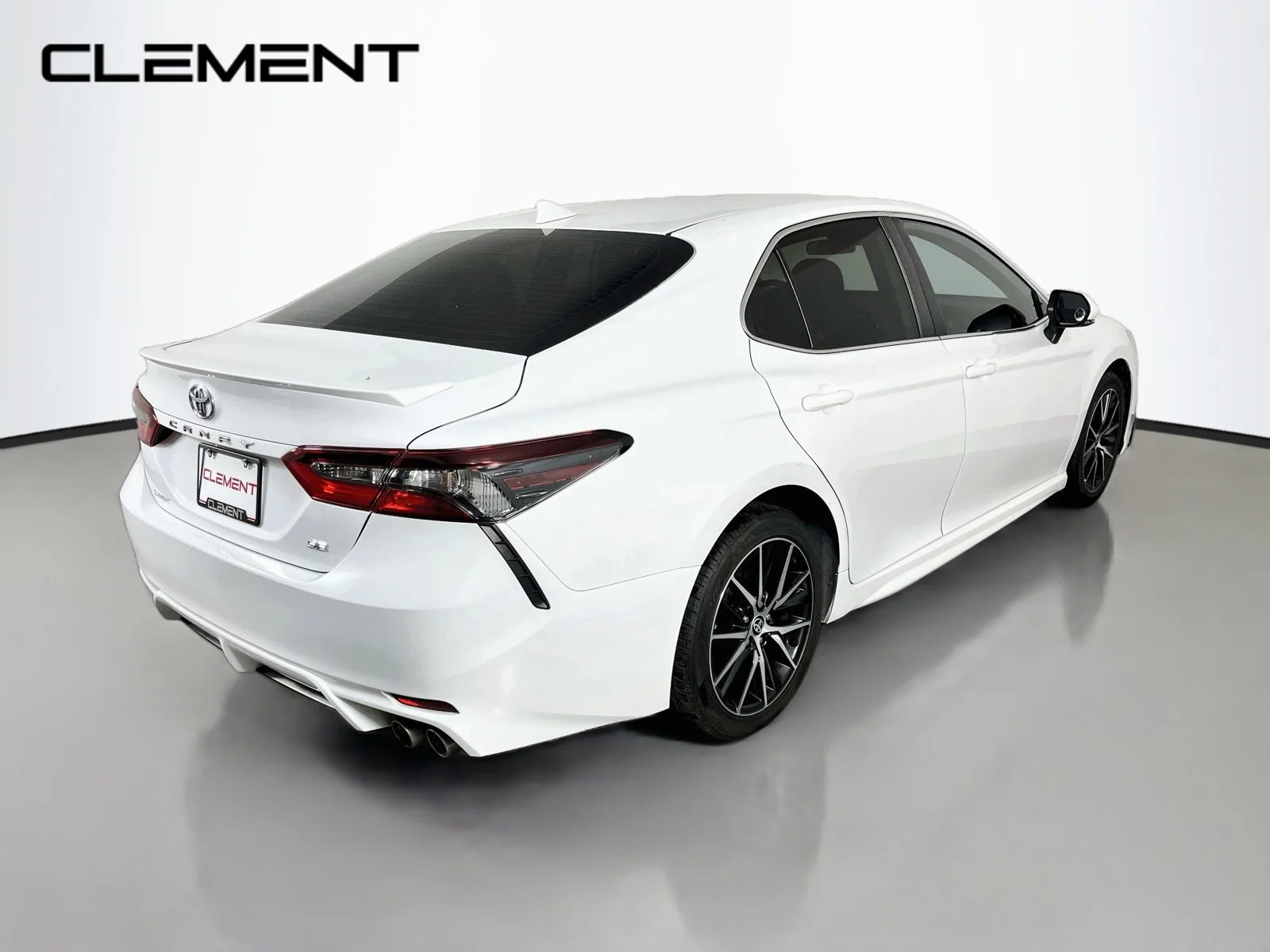Used 2023 White Toyota SE image 7