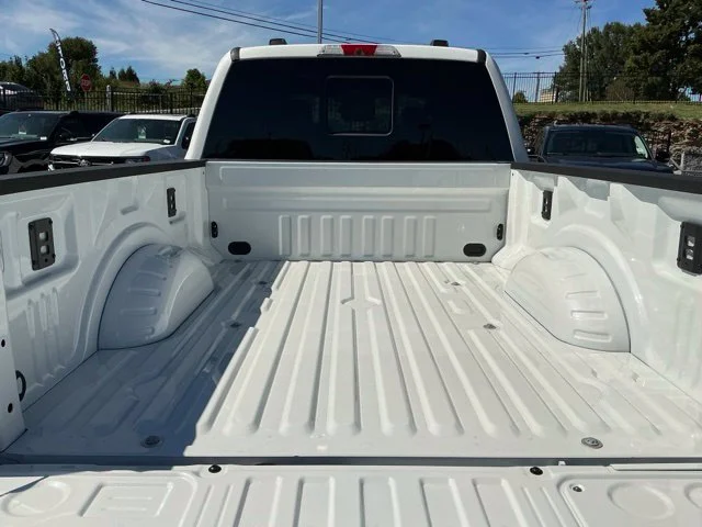 New 2026 Star White Metallic Tri-Coat Ford F-350® Platinum® image 31