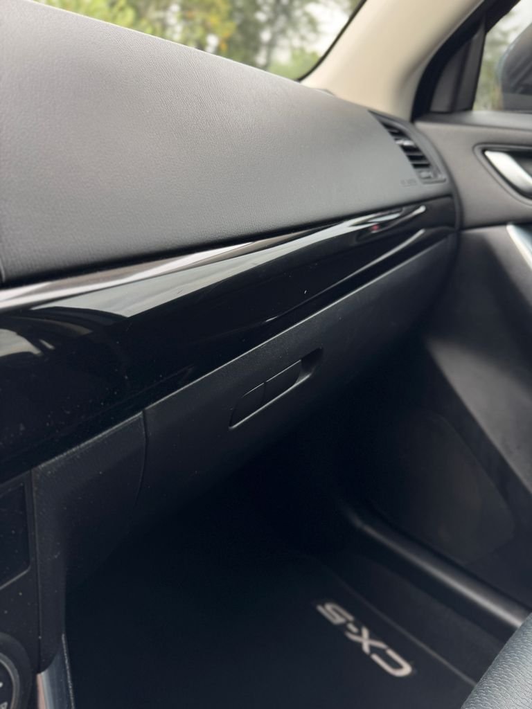 Used 2015 Blue Reflex Mica Mazda Sport image 29