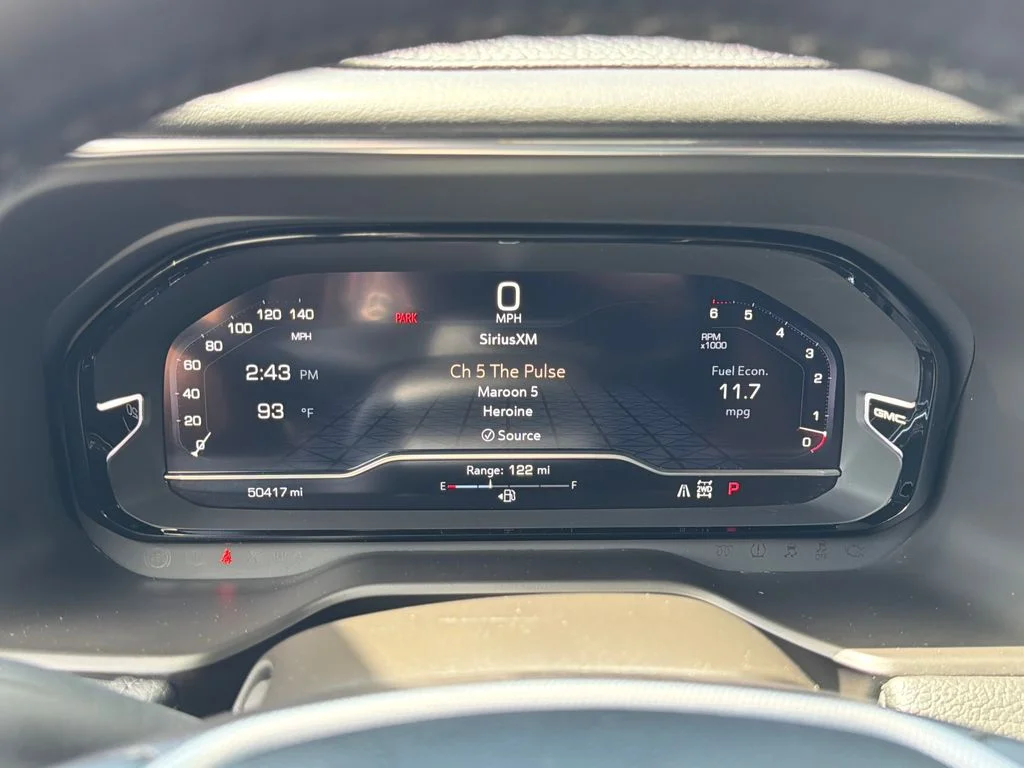 Used 2024 Sterling Metallic GMC Denali image 34