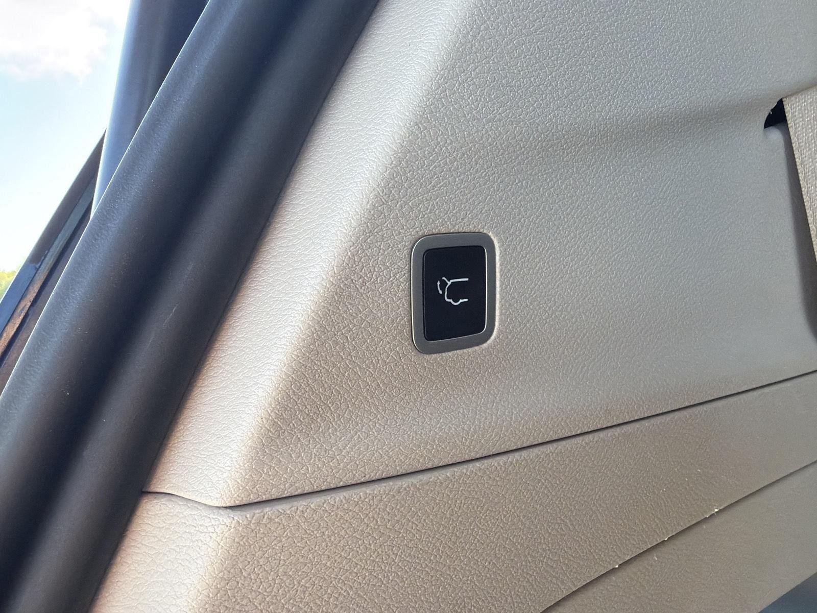 2024 Chrysler Pacifica Touring L - Photo 42