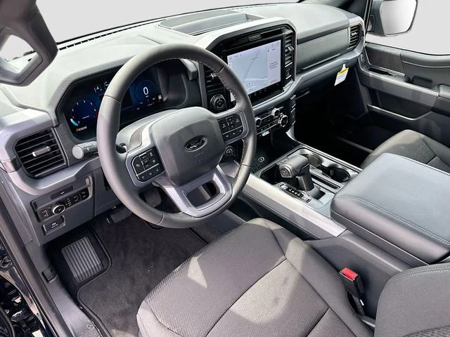 New 2026 Blue Ford XLT image 6