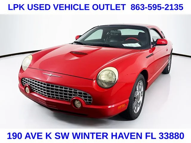 Used 2004  Ford Base image 3