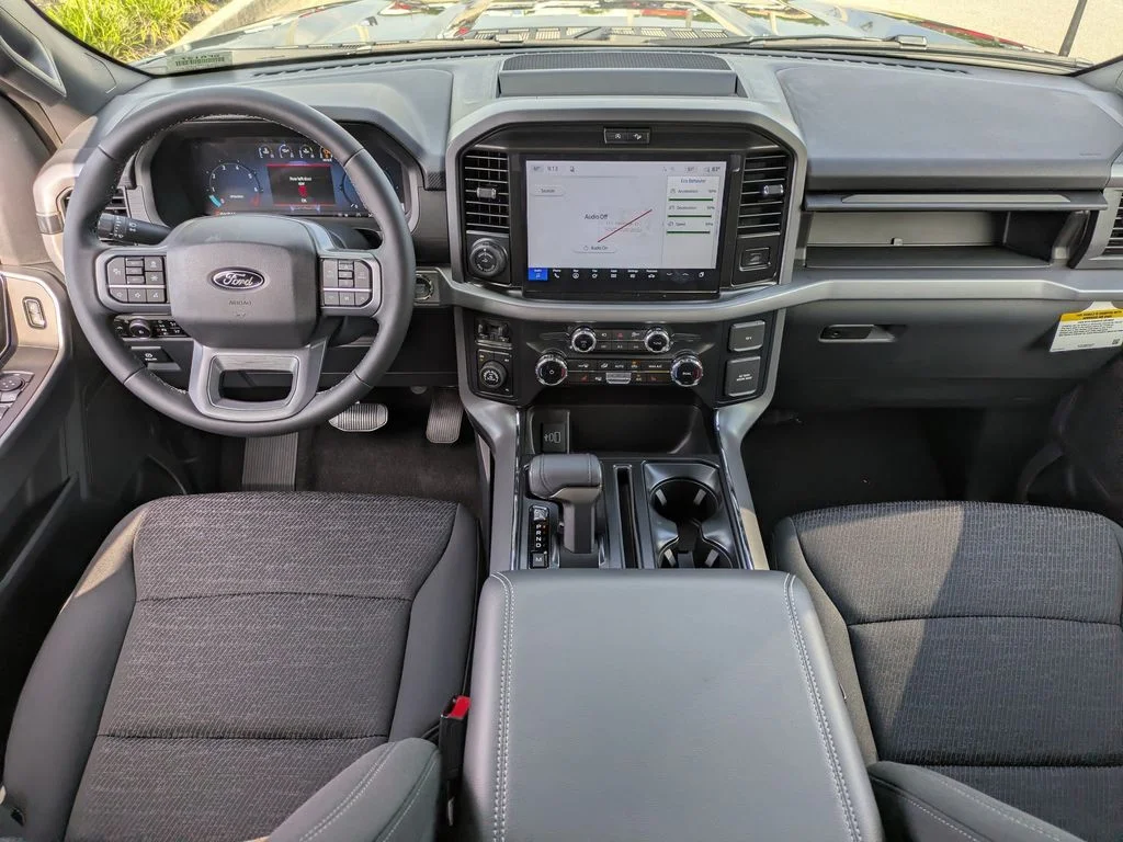 New 2026 Agate Black Metallic Ford XLT image 14