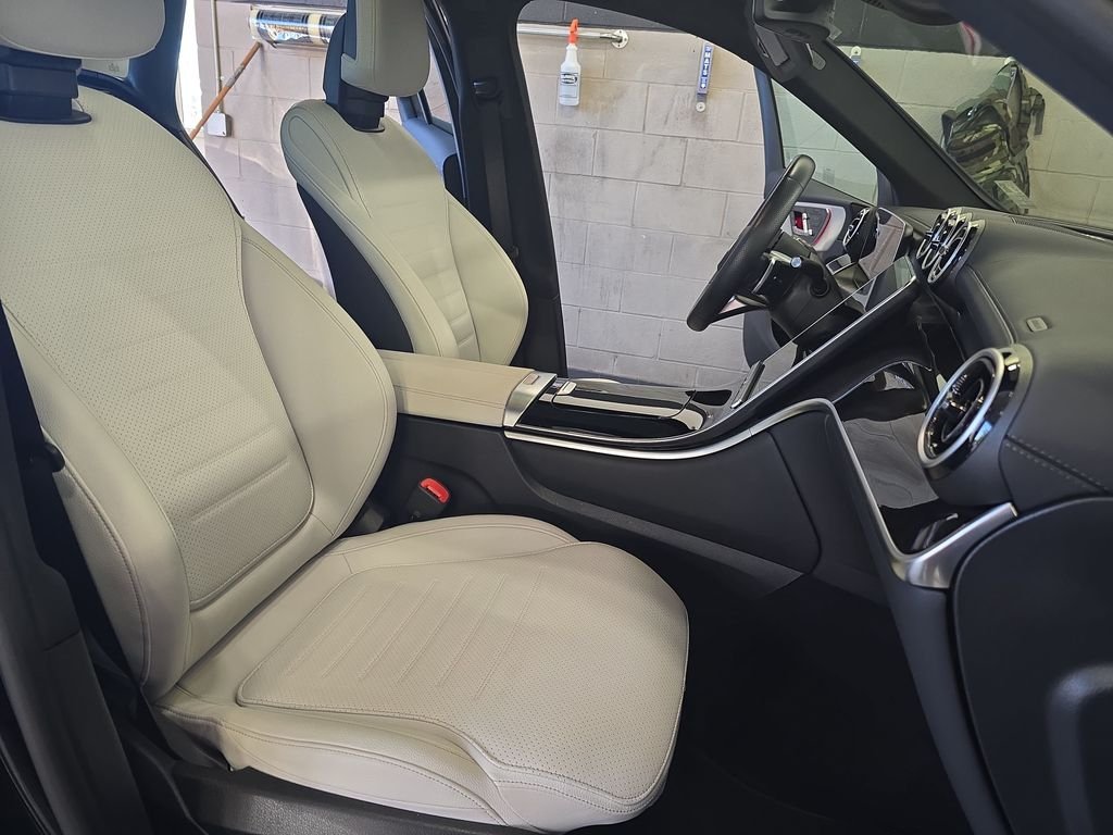 Certified Used 2024 Black Mercedes-Benz GLC 300 image 11