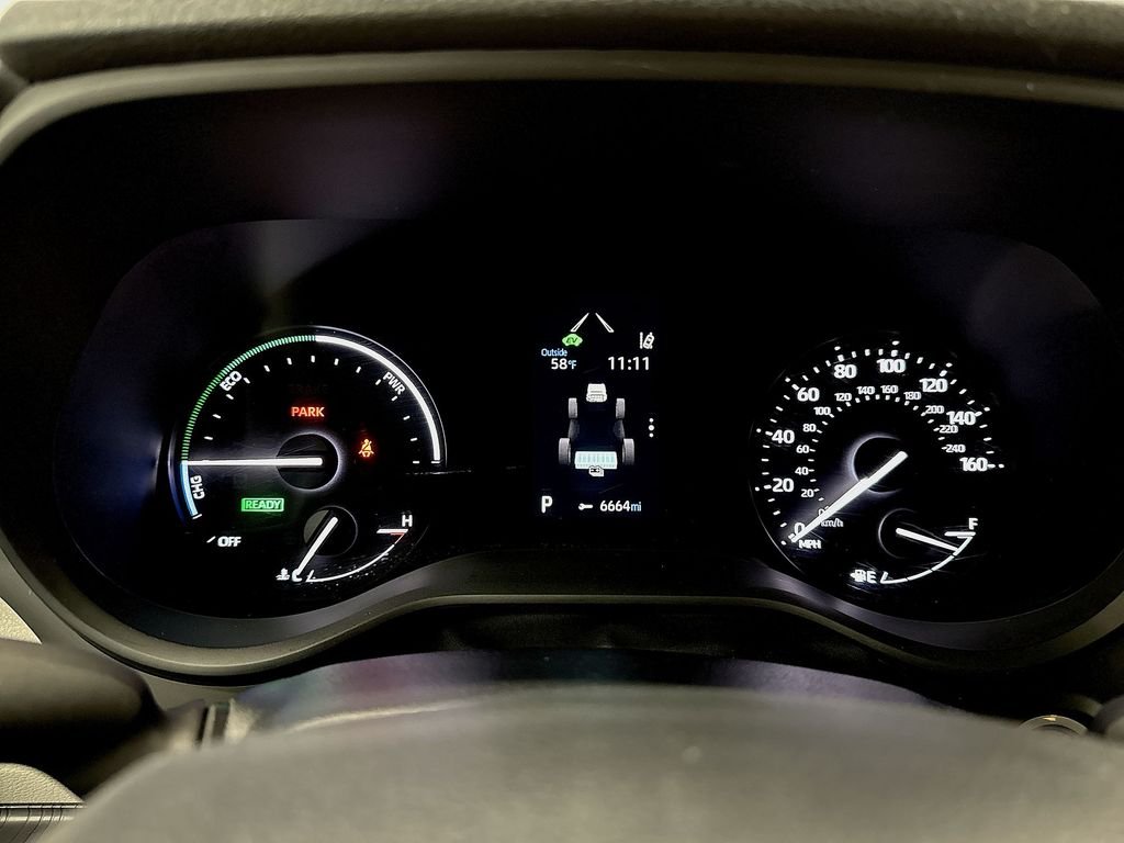 Used 2024 Toyota Sienna Van