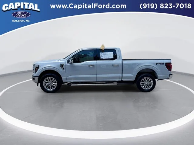 Used 2025 White Ford Lariat image 5