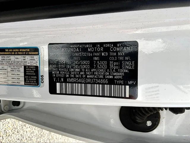 Used 2024 White Hyundai Limited image 10