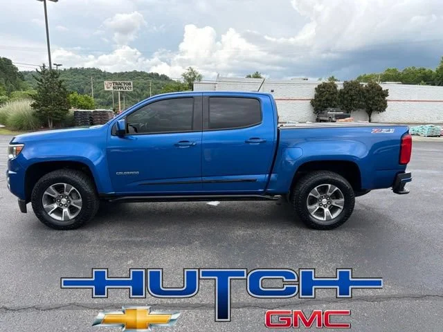 Used 2020 KINETIC BLUE METALLIC Chevrolet 4WD Z71 image 8