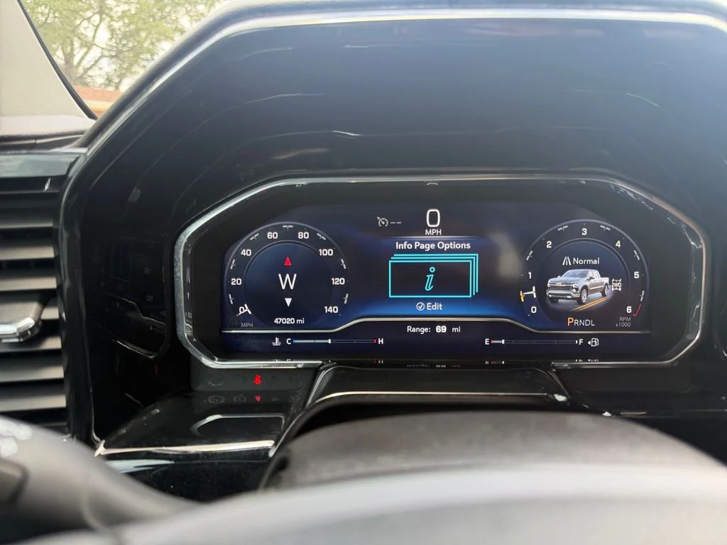 Used 2024 Lakeshore Blue Metallic Chevrolet RST image 14